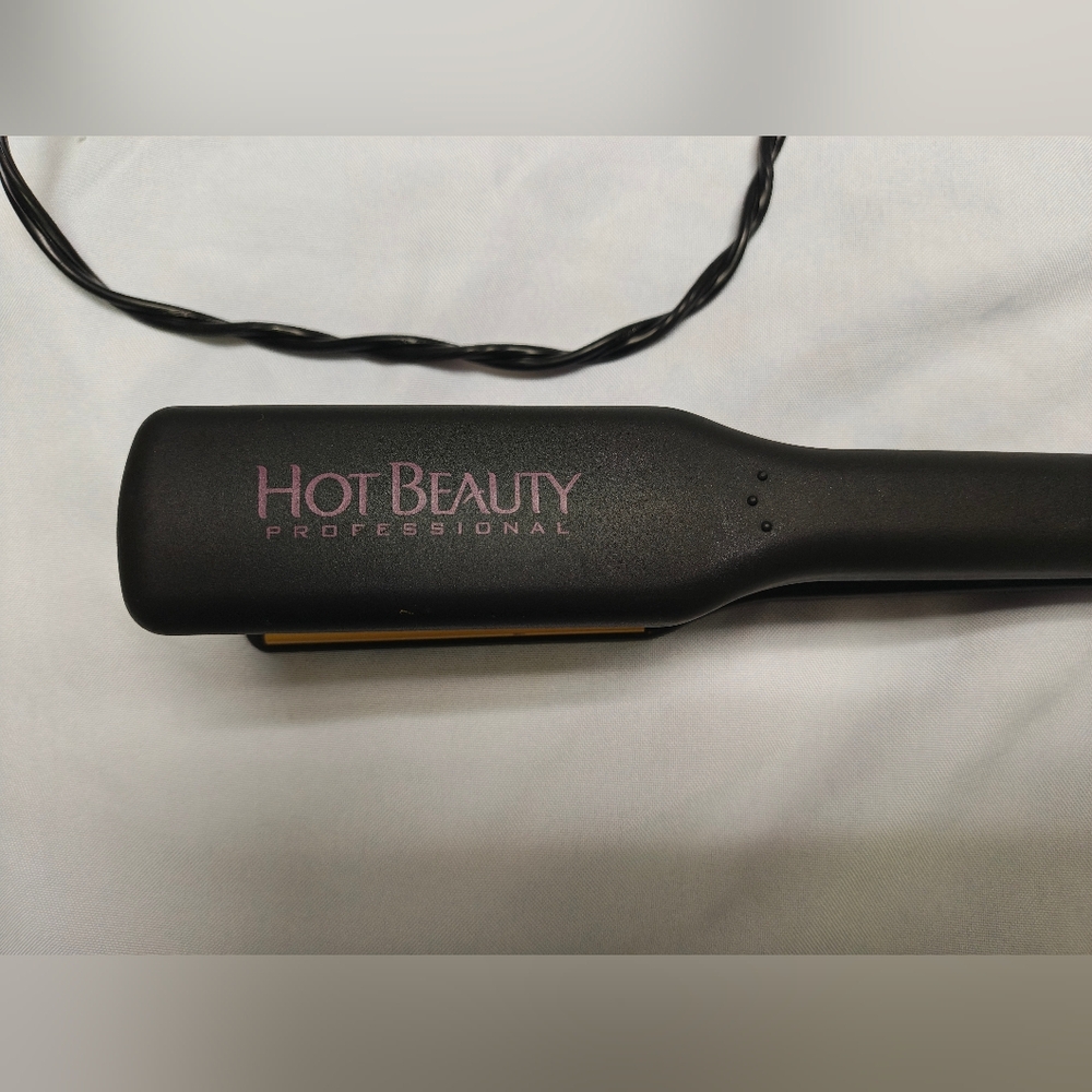 Black Hair Straightener - Picture 2 of 6